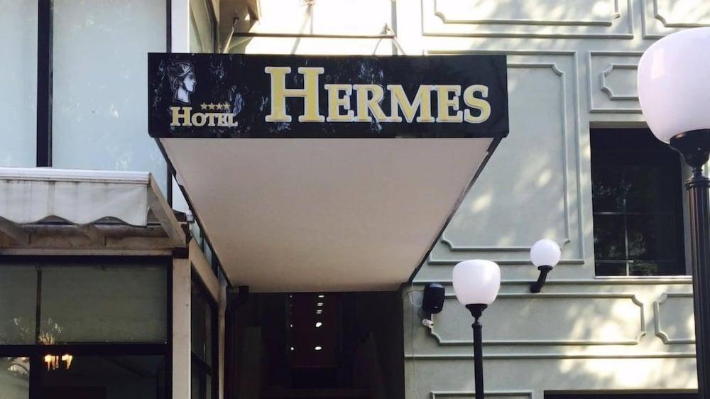 Hotel Hermes Tirana Zewnętrze zdjęcie